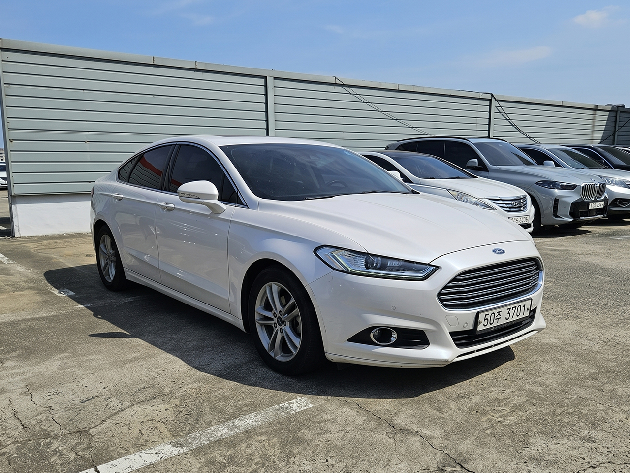 Ford Mondeo-gal_1