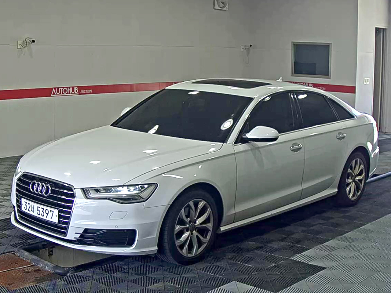 Audi A6-gal_3