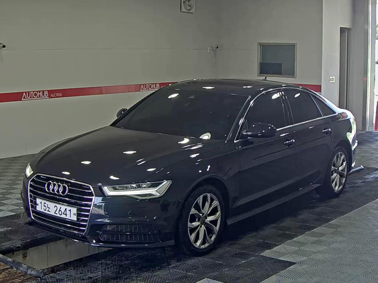 Audi A6-gal_3