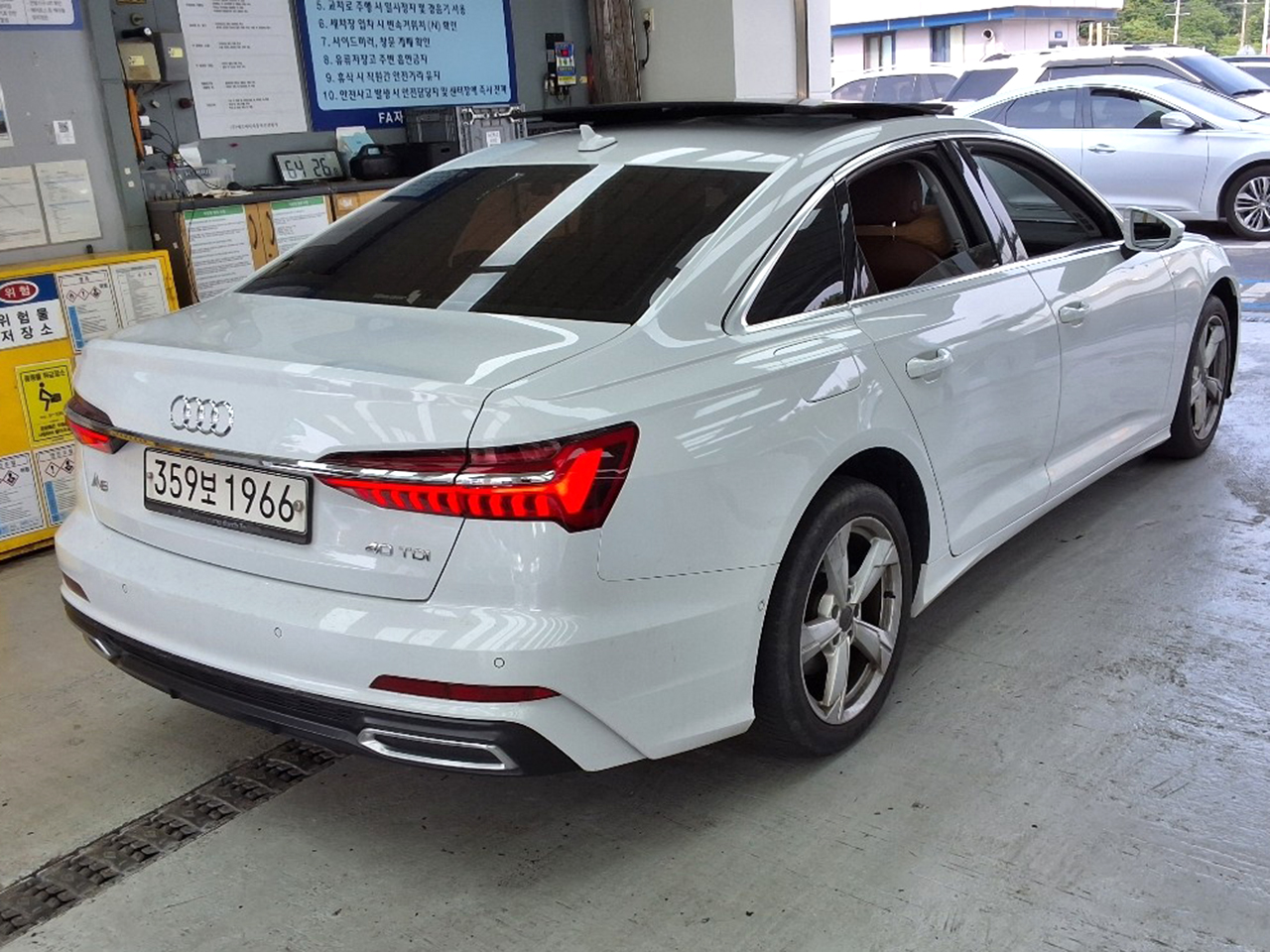 Audi A6-gal_5