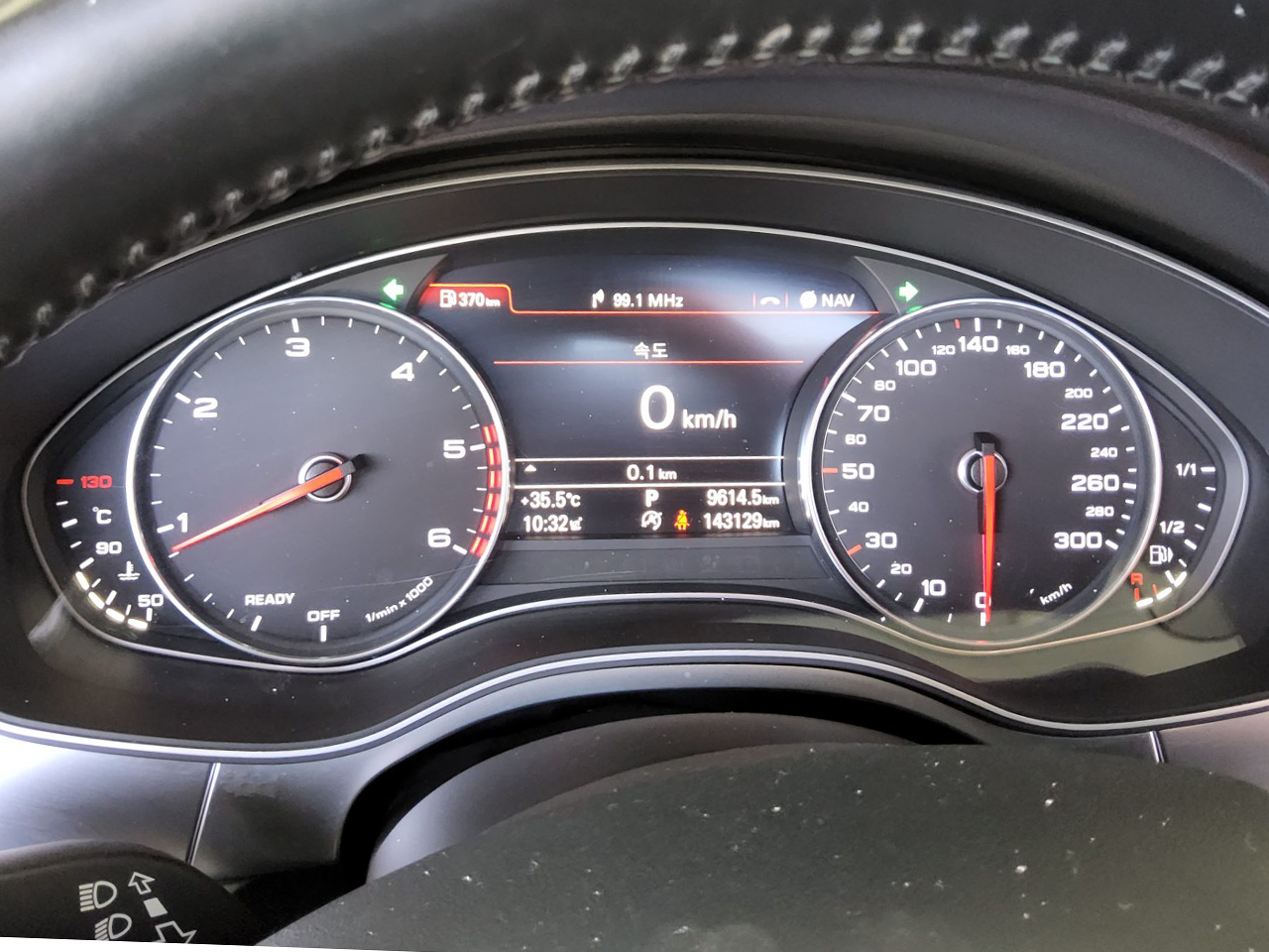 Audi A6-gal_6