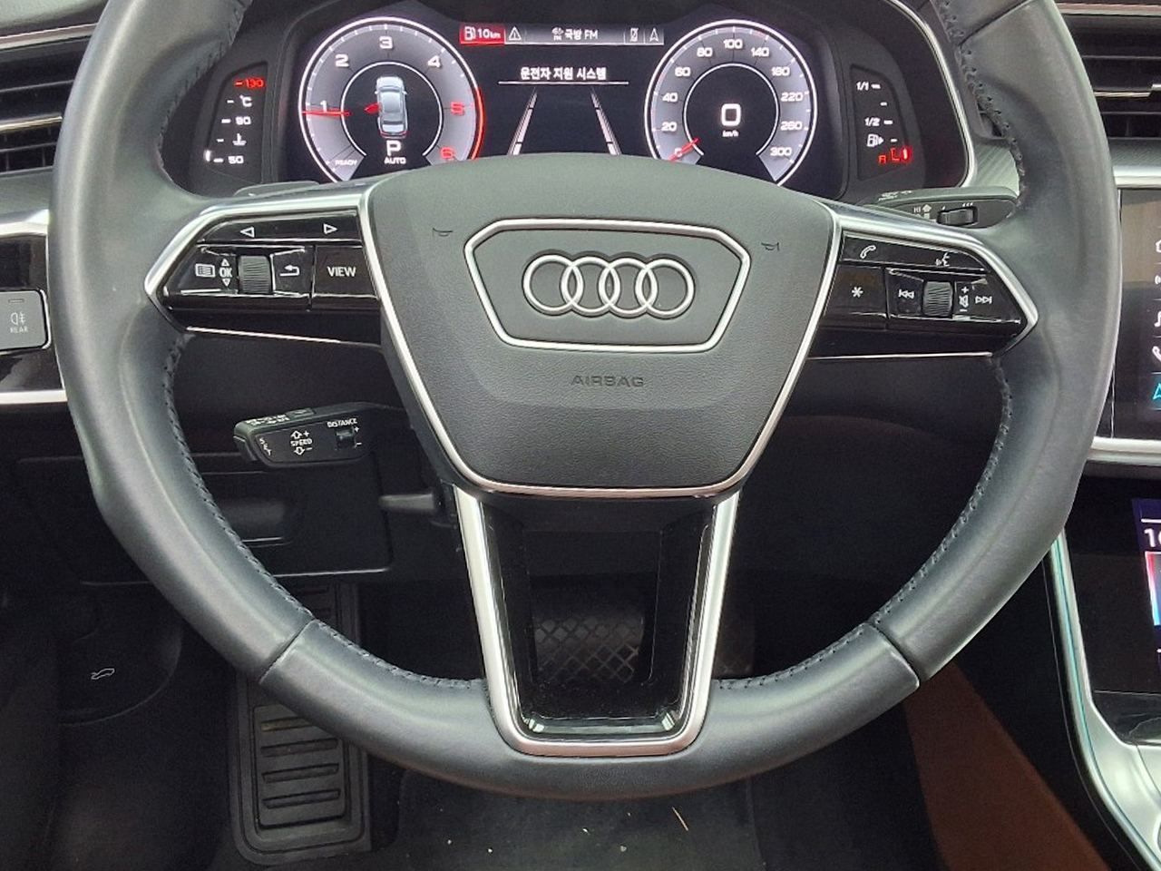 Audi A6-gal_8