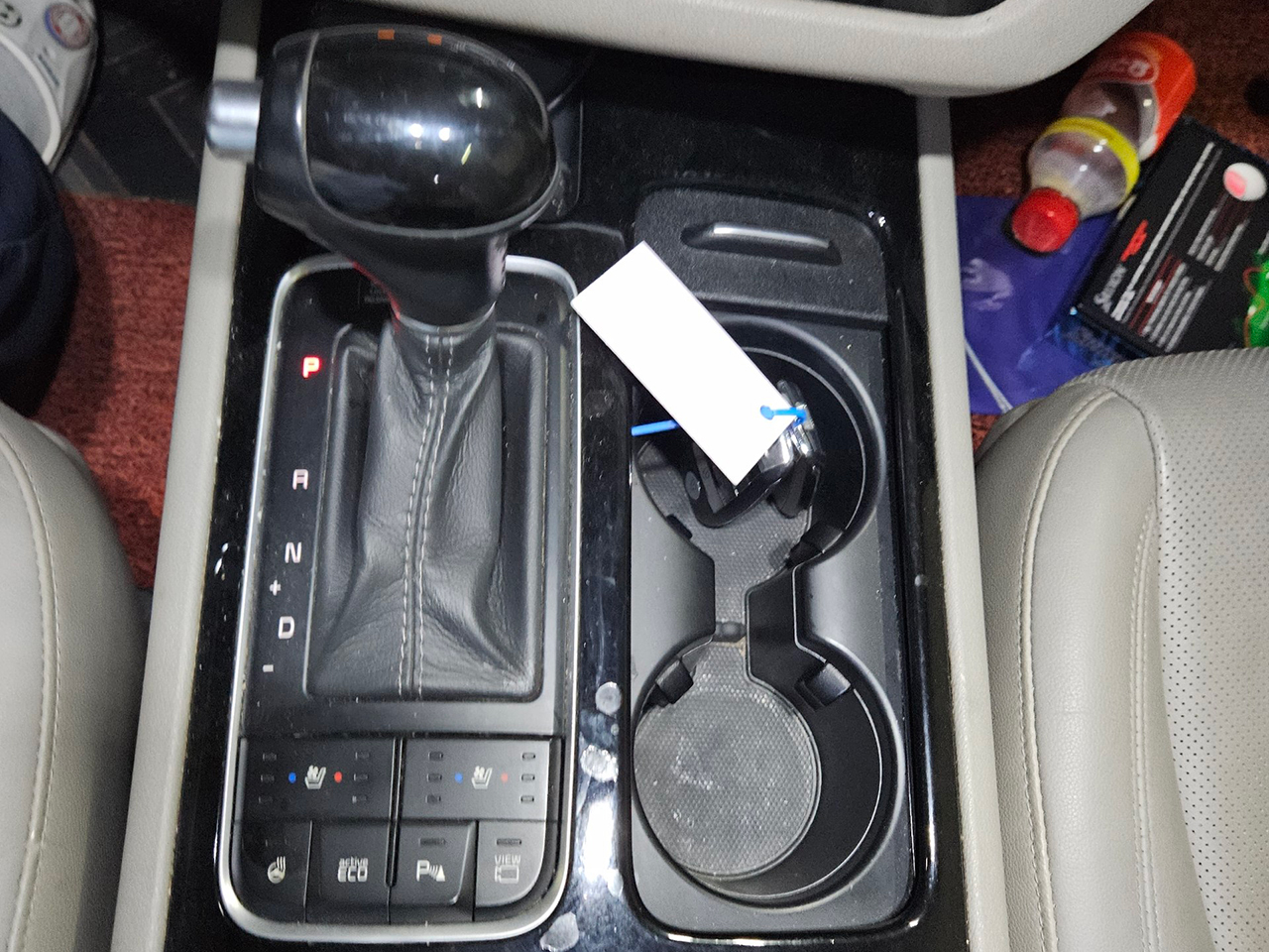 Kia Carnival-gal_10