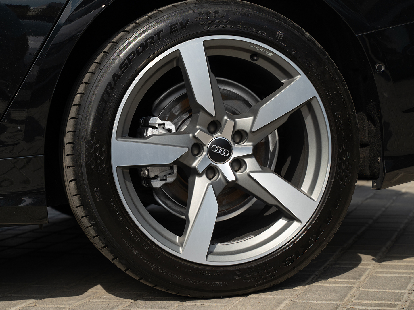 Audi A6-gal_5