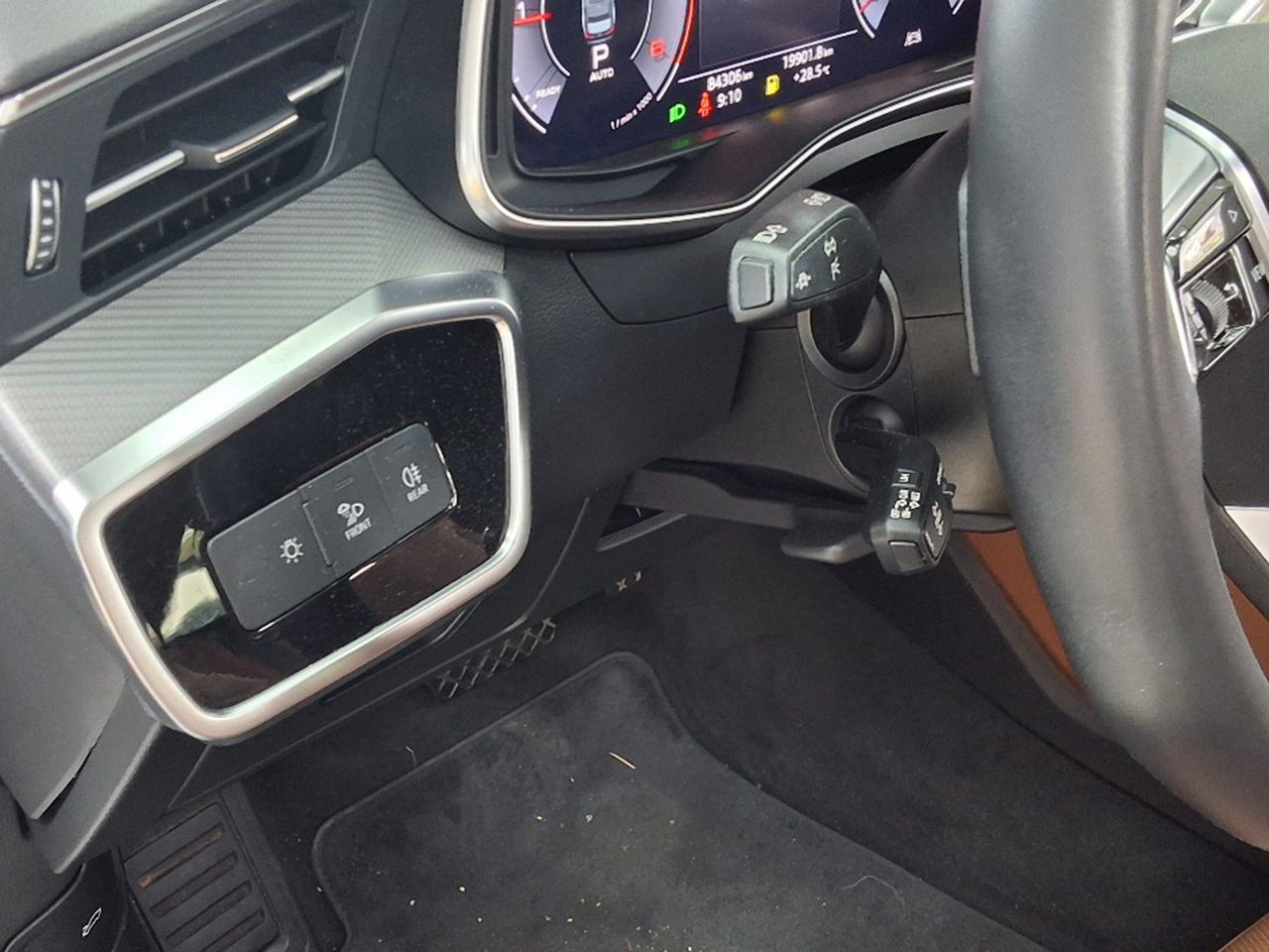 Audi A6-gal_12