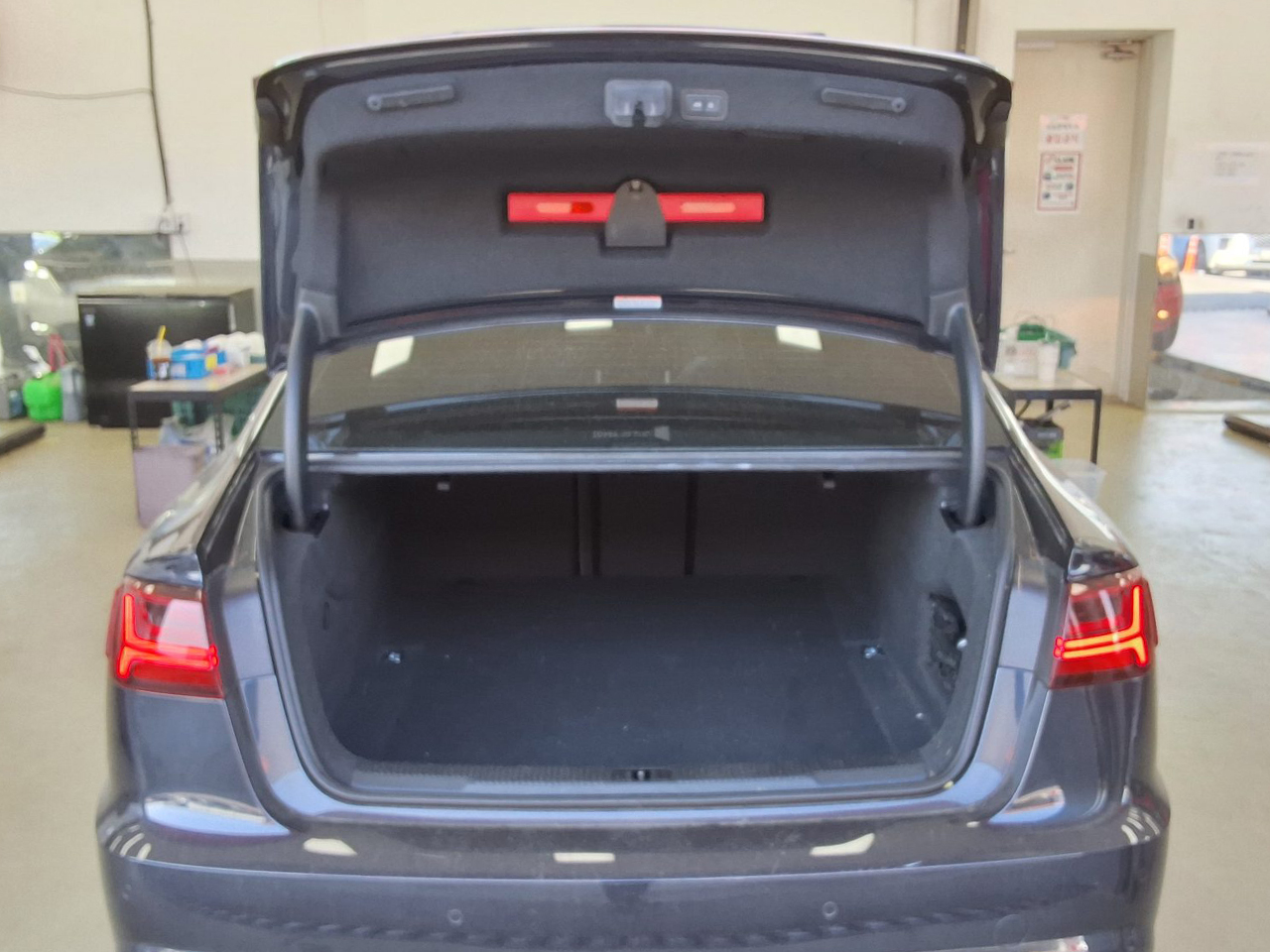 Audi A6-gal_14