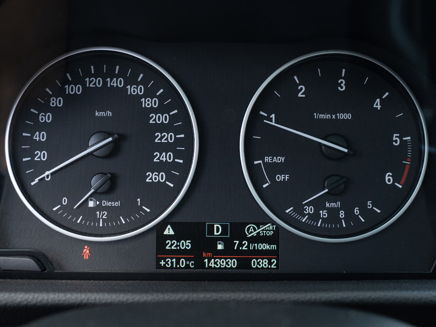 BMW 2-gal_8