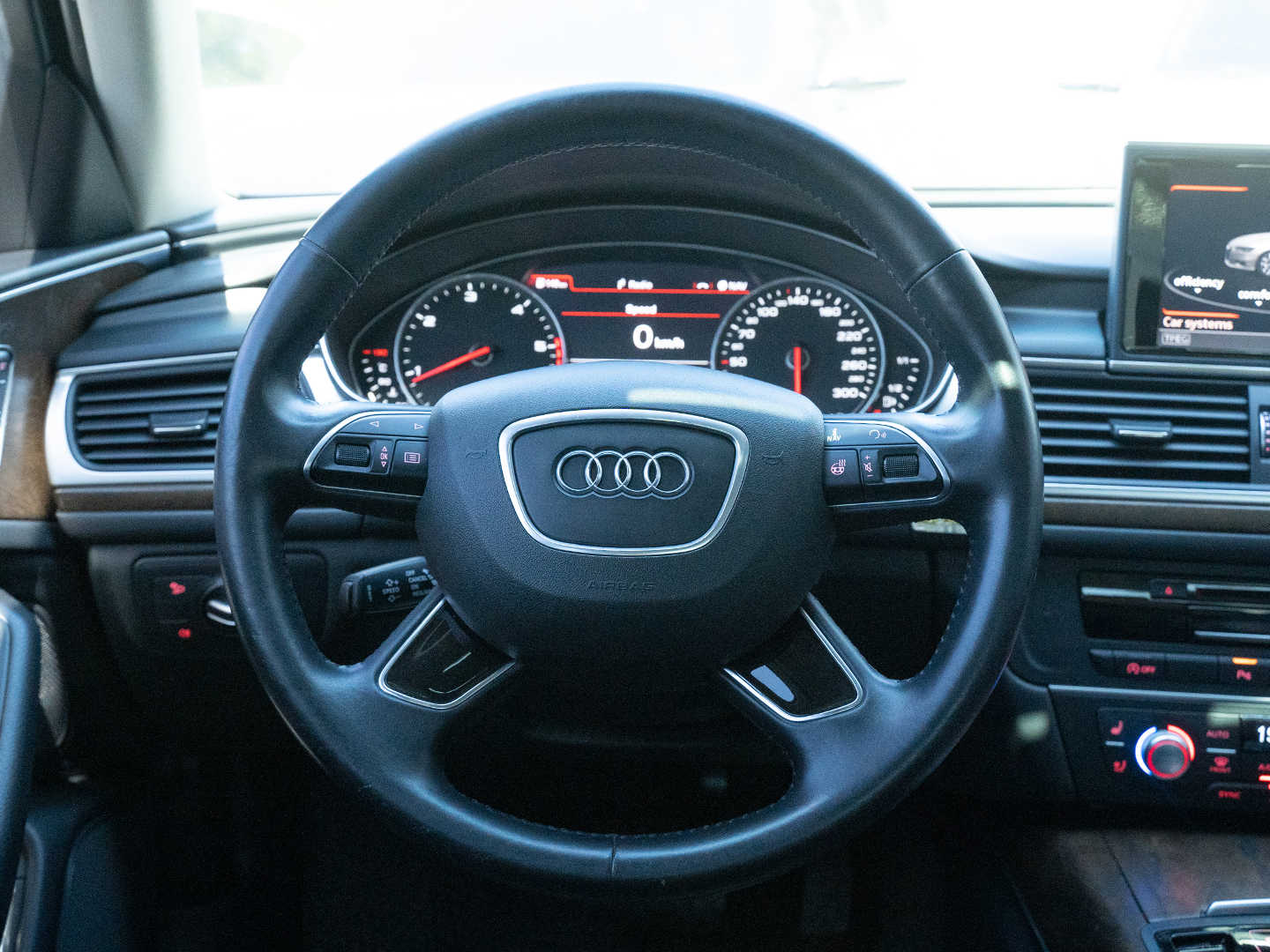 Audi A6-gal_7