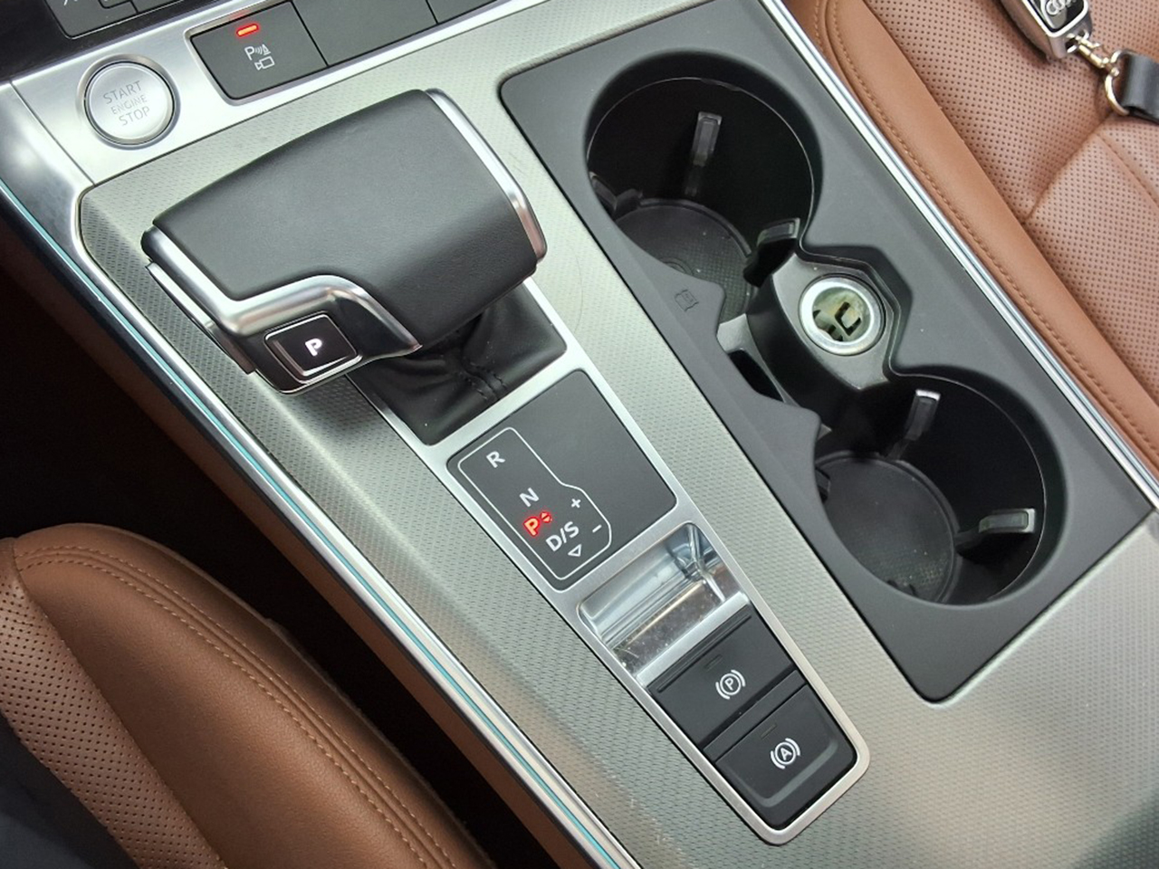 Audi A6-gal_15