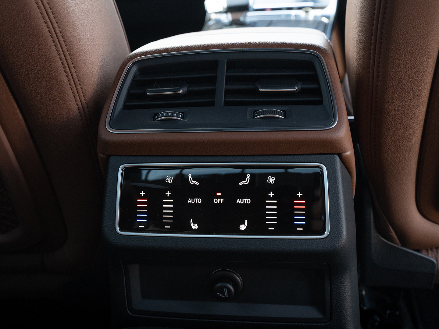 Audi A6-gal_19