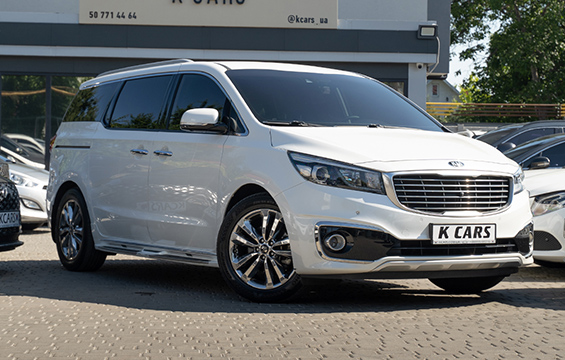 Kia Carnival