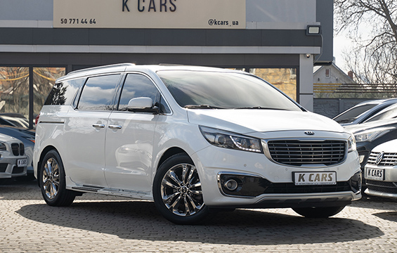 Kia Carnival