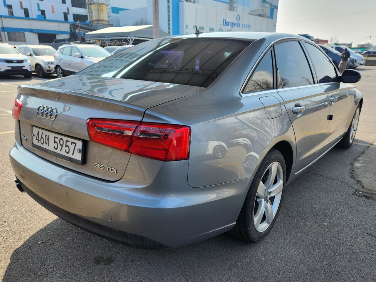 Audi A6-gal_5