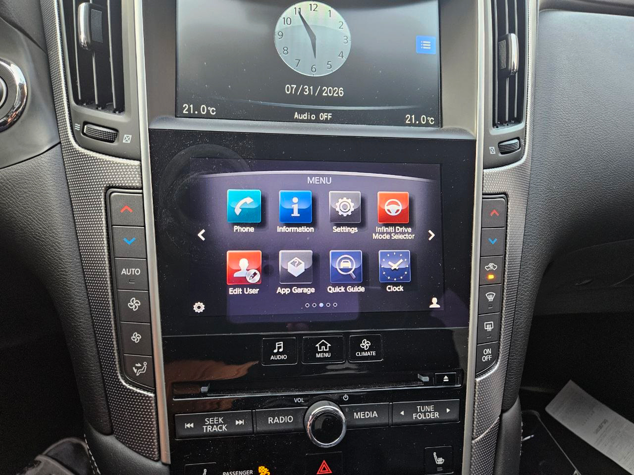 Infiniti Q50-gal_11