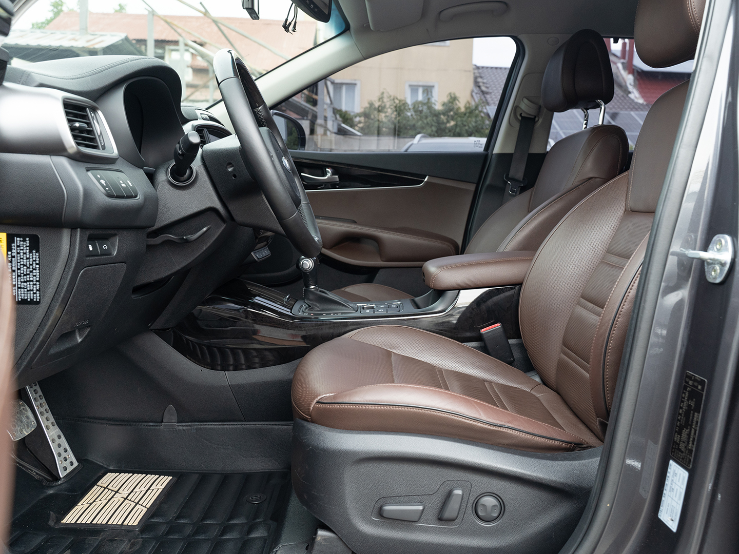 Kia Sorento-gal_10