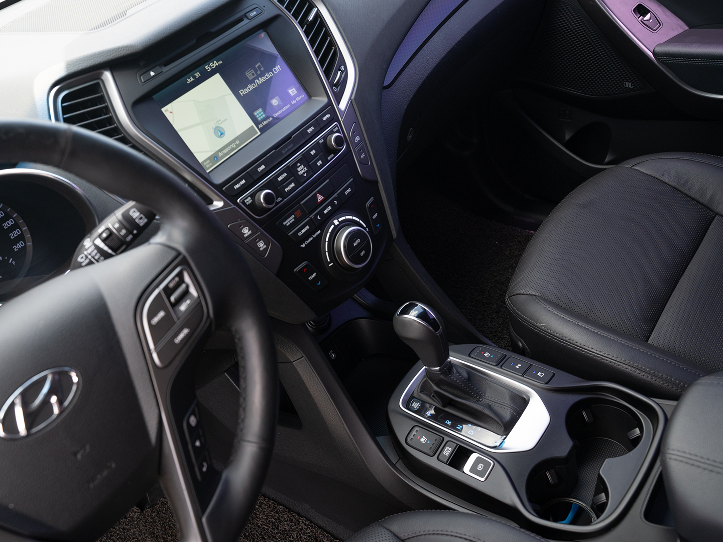Hyundai Santa Fe-gal_11