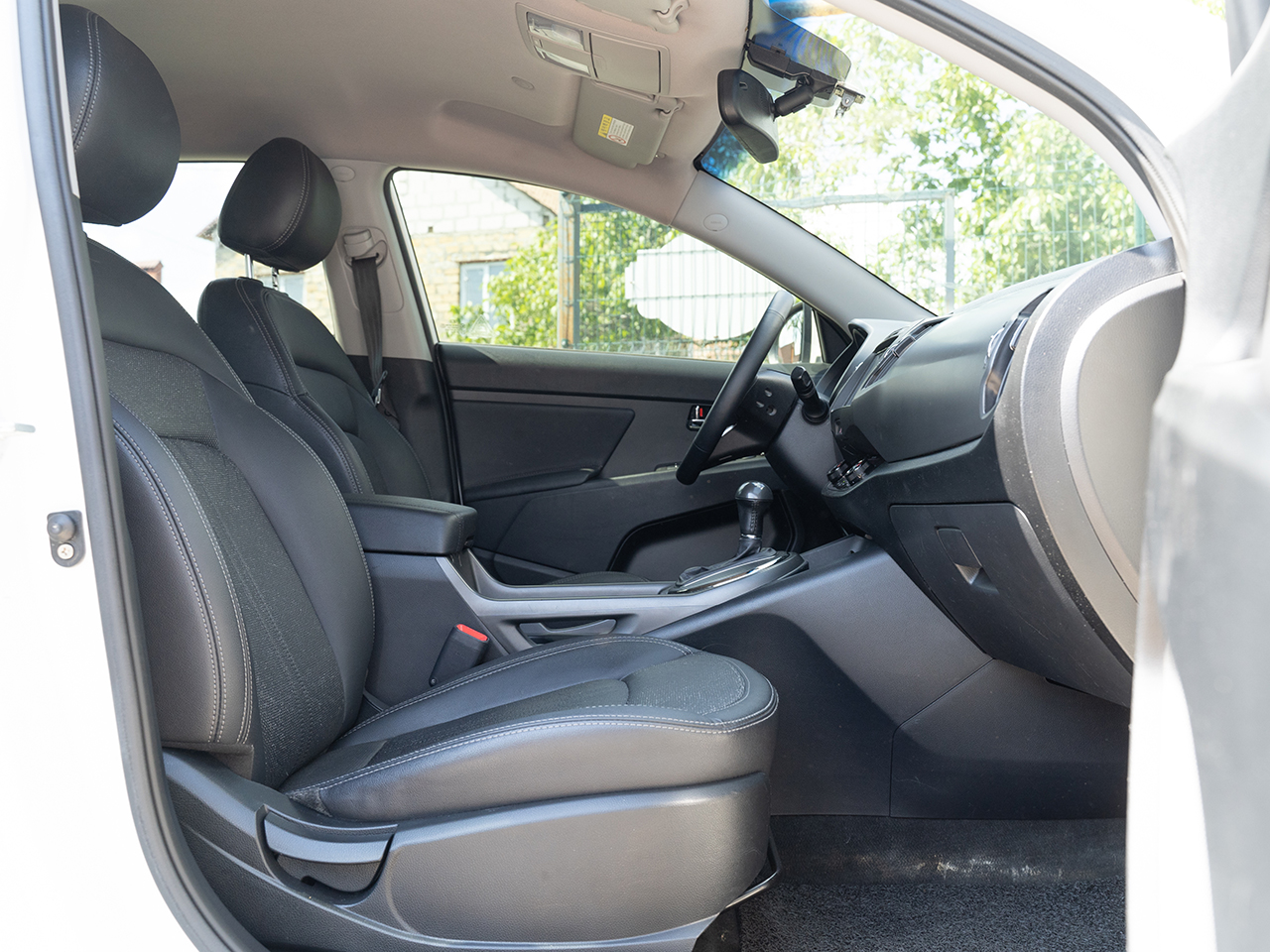 Kia Sportage-gal_17