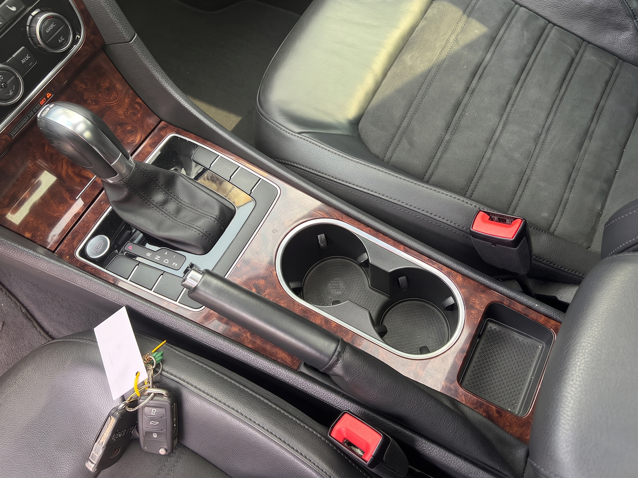Volkswagen Passat-gal_18