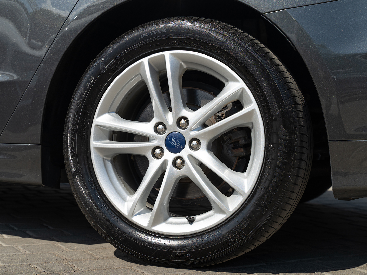 FORD MONDEO-gal_5