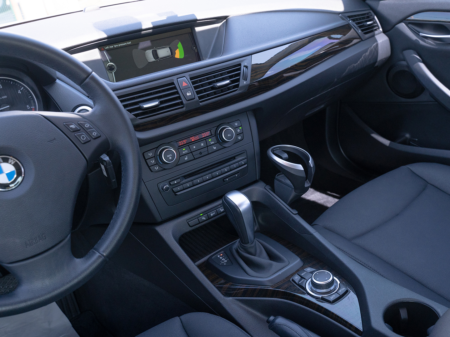 BMW X1-gal_14