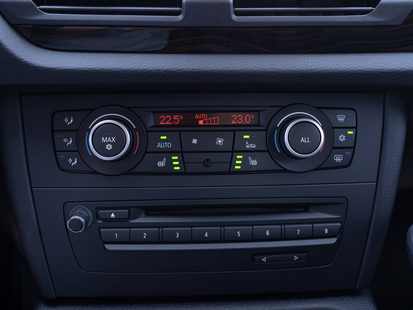 BMW X1-gal_15