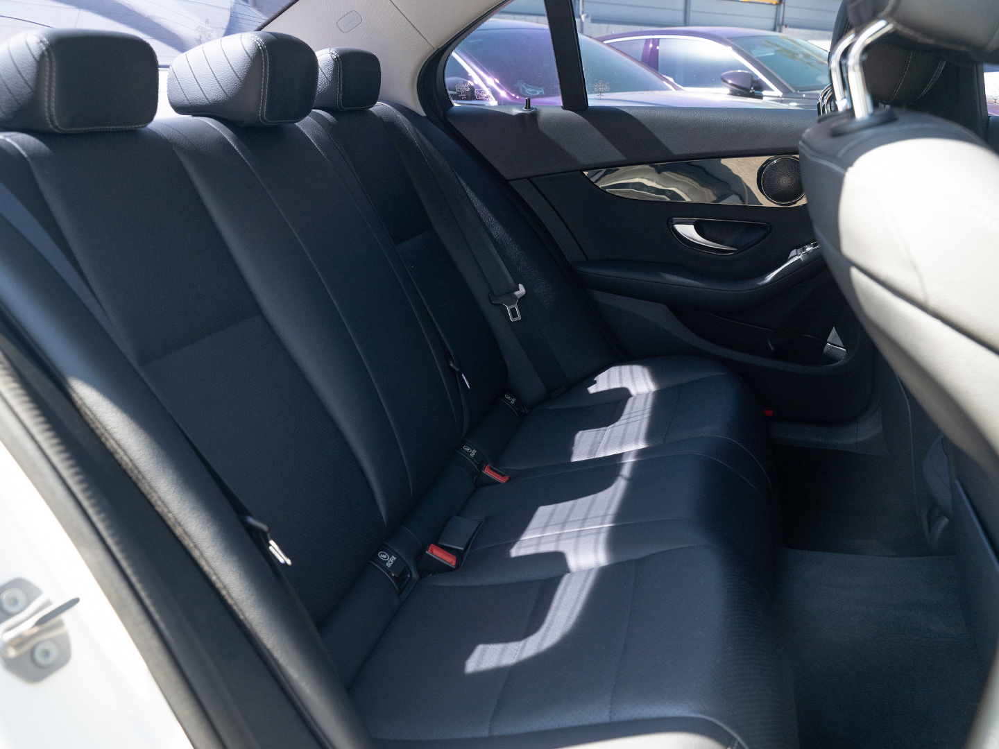MERCEDES-BENZ C200-gal_19