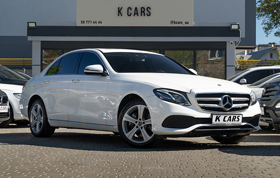 Mercedes-Benz E220d