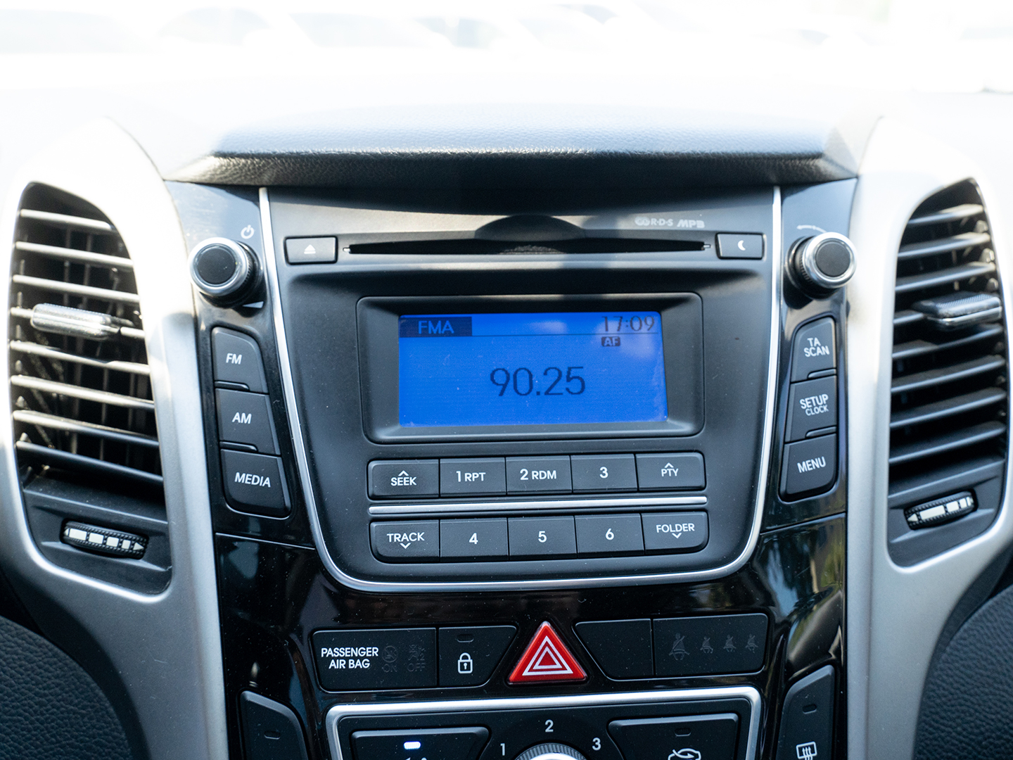 Hyundai i30-gal_12