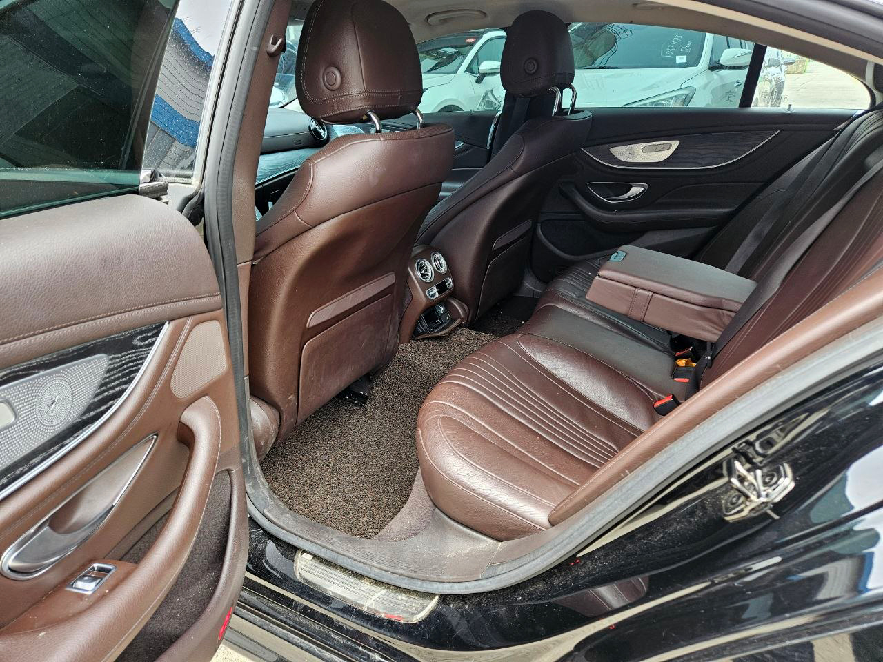 Mercedes-Benz CLS-gal_10