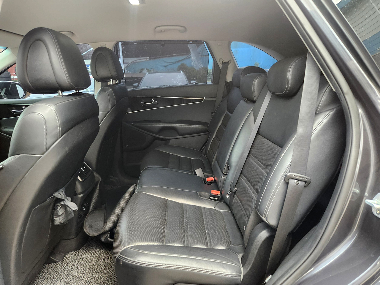 Kia Sorento-gal_10