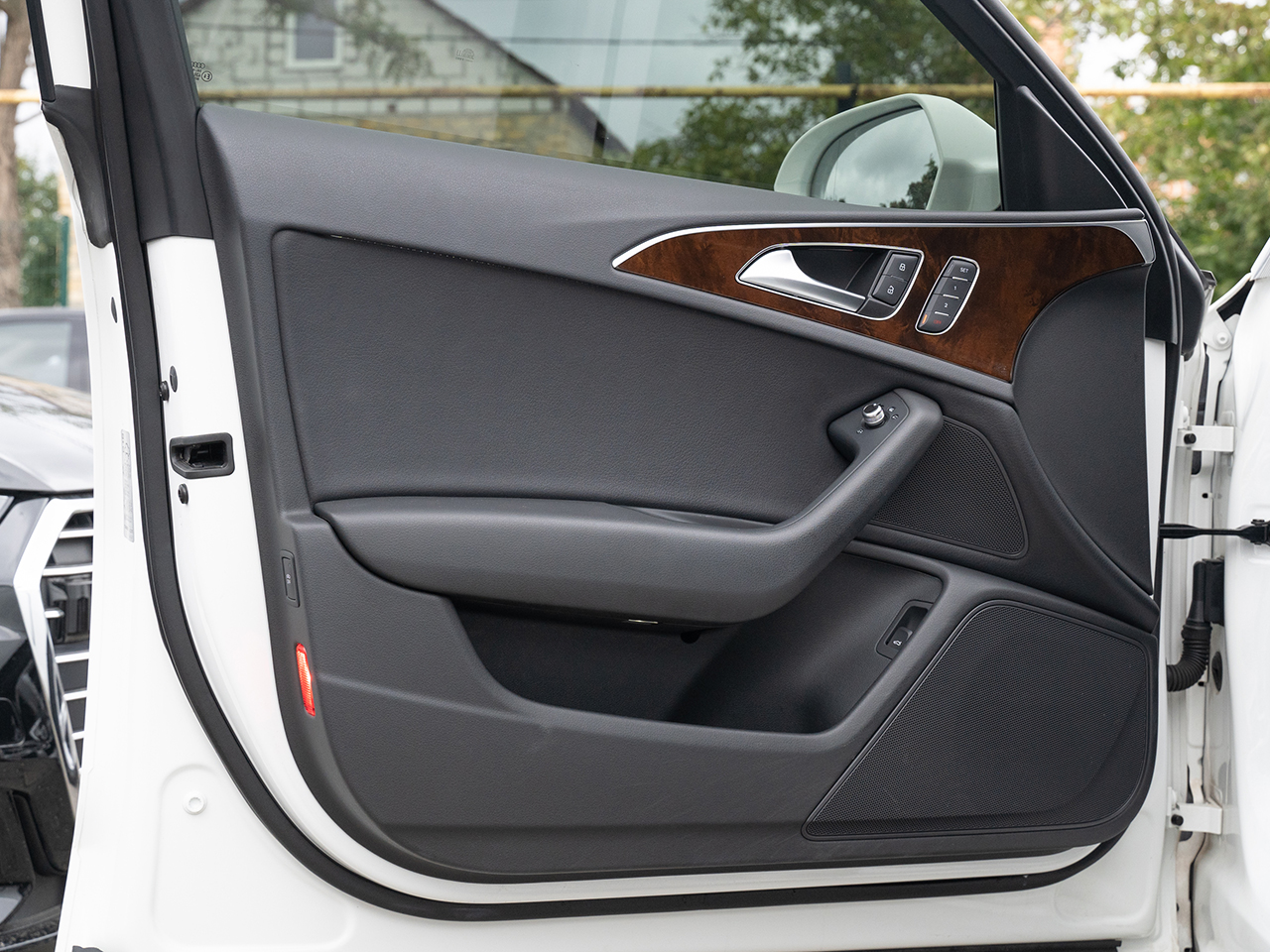 AUDI A6 2013-gal_12