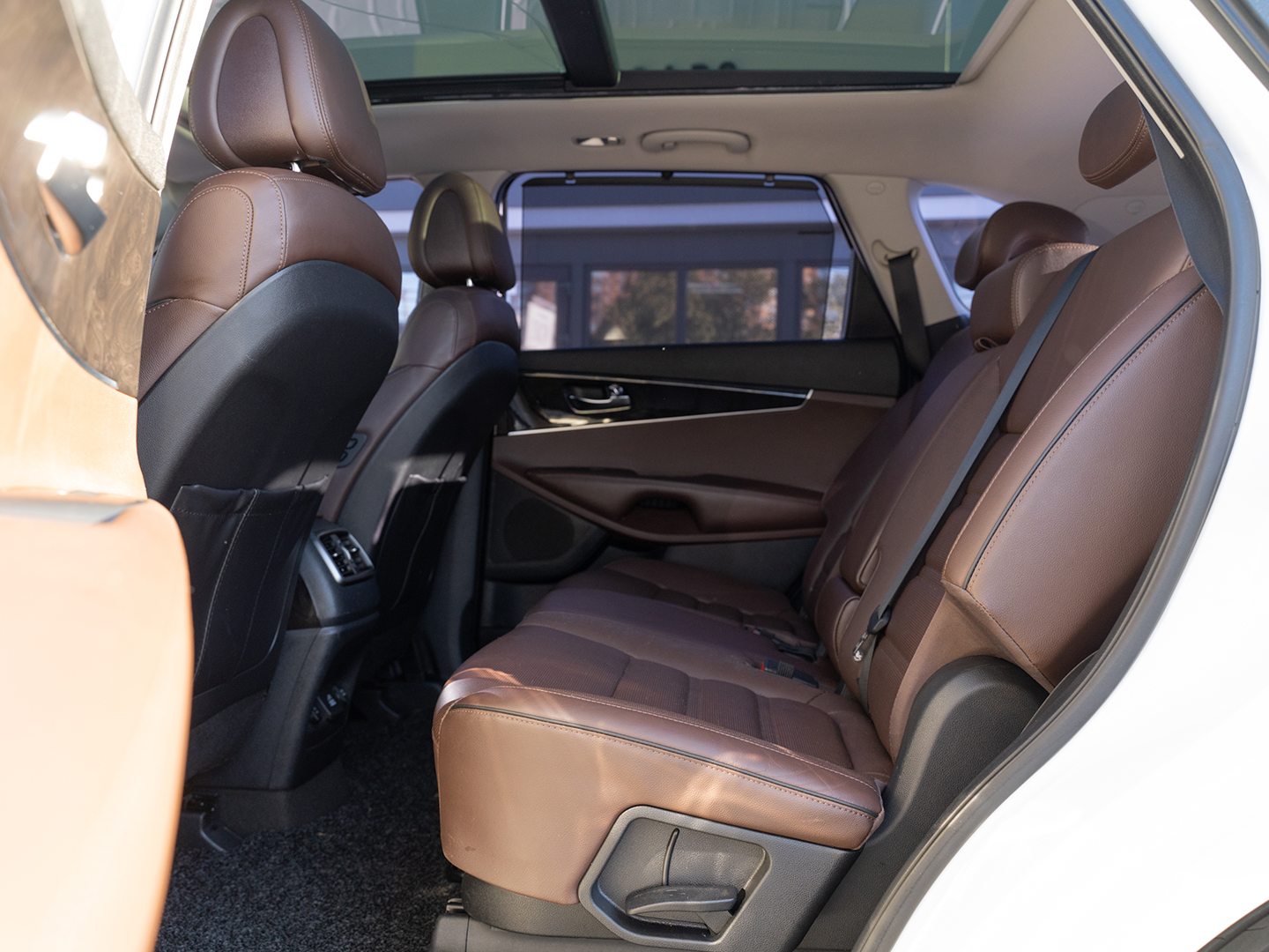 KIA-sorento-2016-gal_18